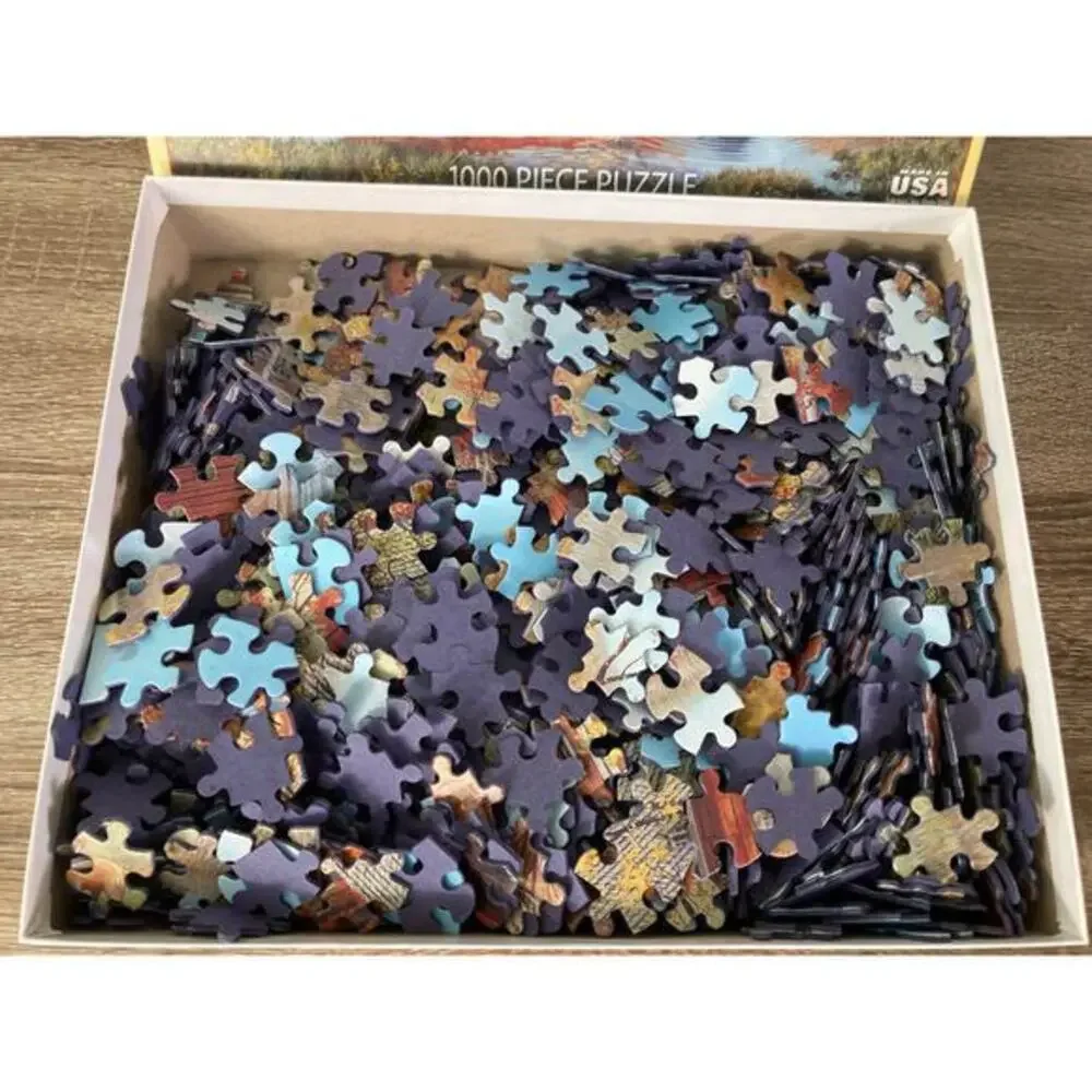 White Mountain Friends in Autumn 1000 Piece Jigsaw Puzzle Landscape‎ 2022